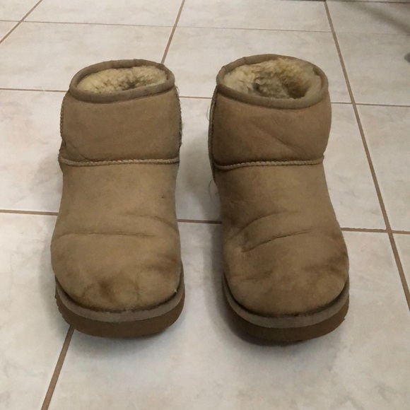 UGG classic mini in sand - Picture 2 of 12